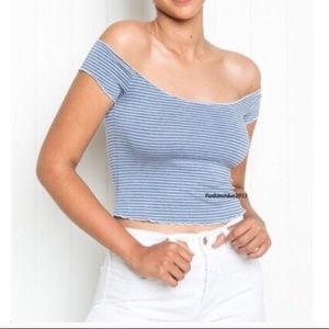 Brandy Melville off the shoulder blue&white top